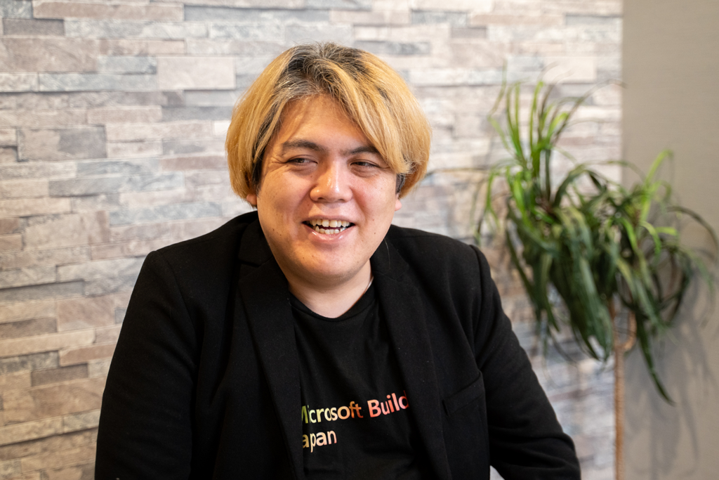 株式会社BizOptimars